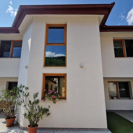 Guesthouse Rose Sarajevo Bagian luar foto