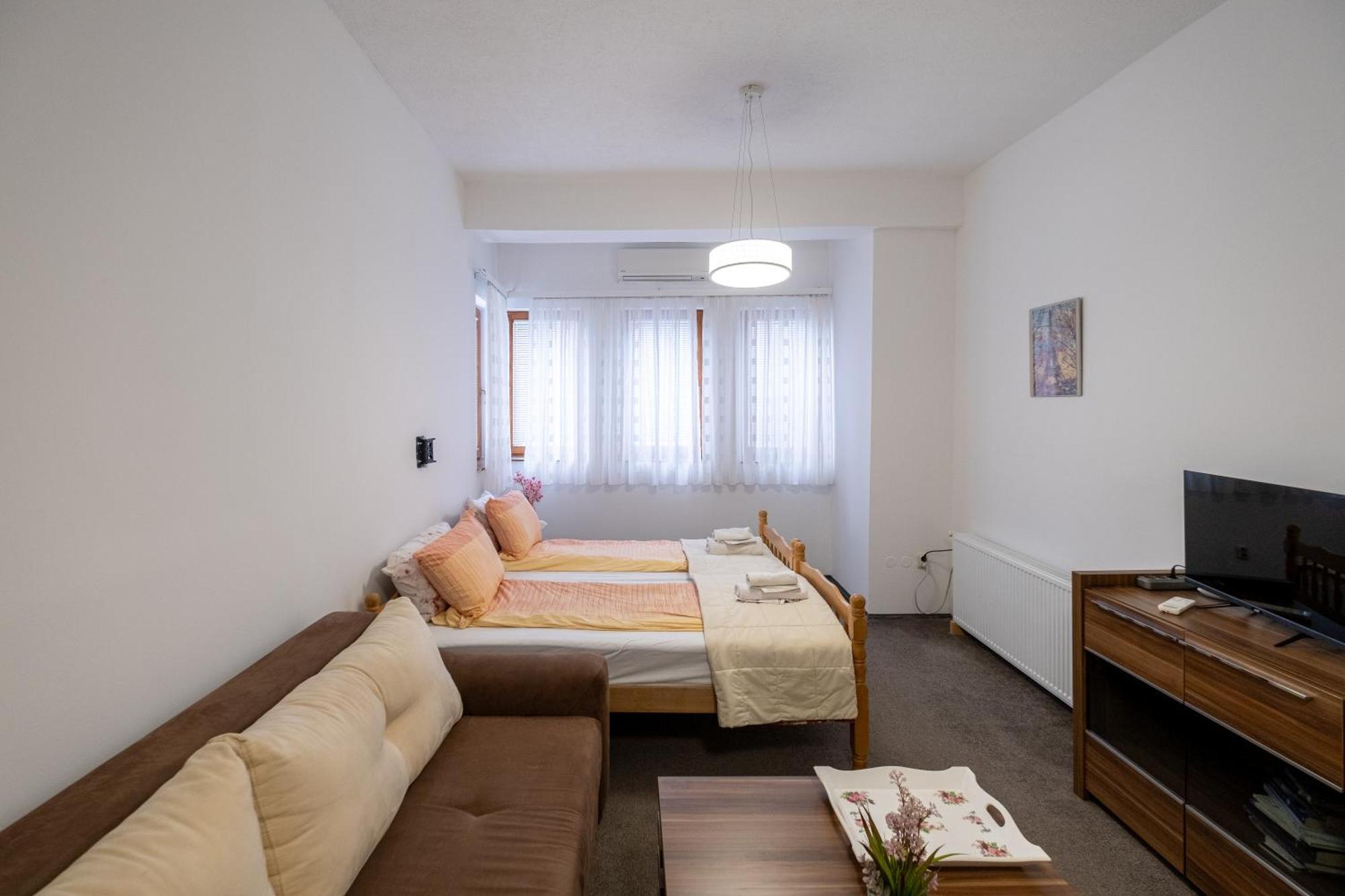 Guesthouse Rose Sarajevo Bagian luar foto