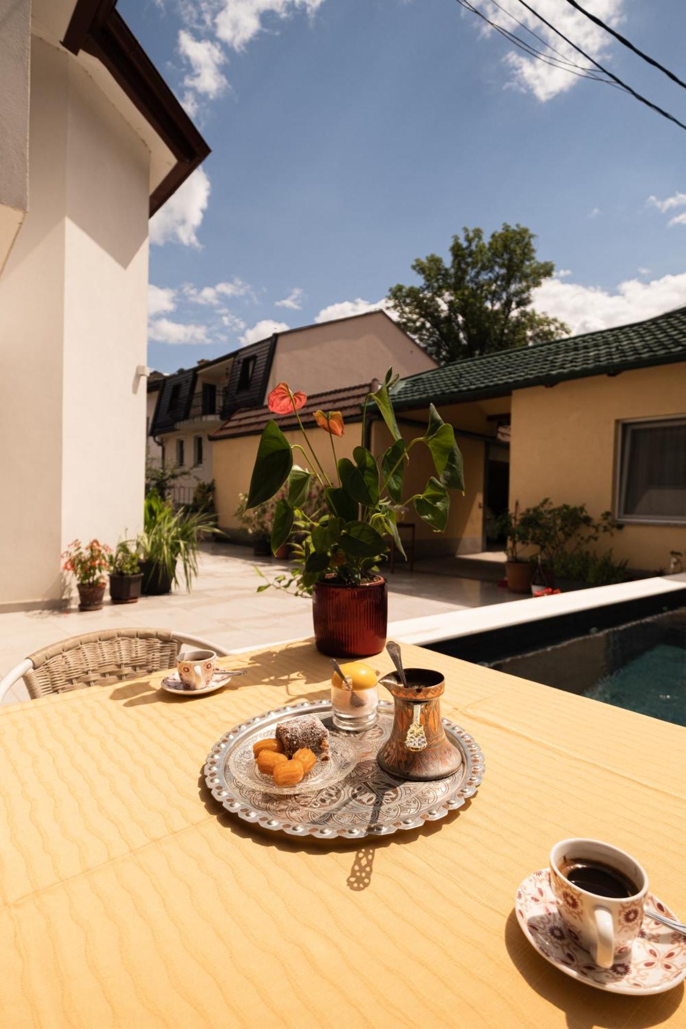 Guesthouse Rose Sarajevo Bagian luar foto