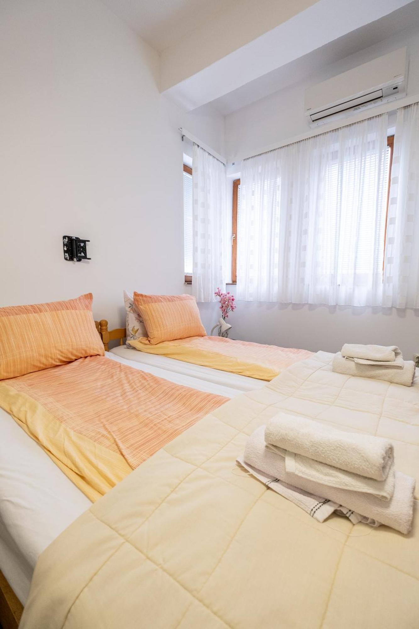 Guesthouse Rose Sarajevo Bagian luar foto