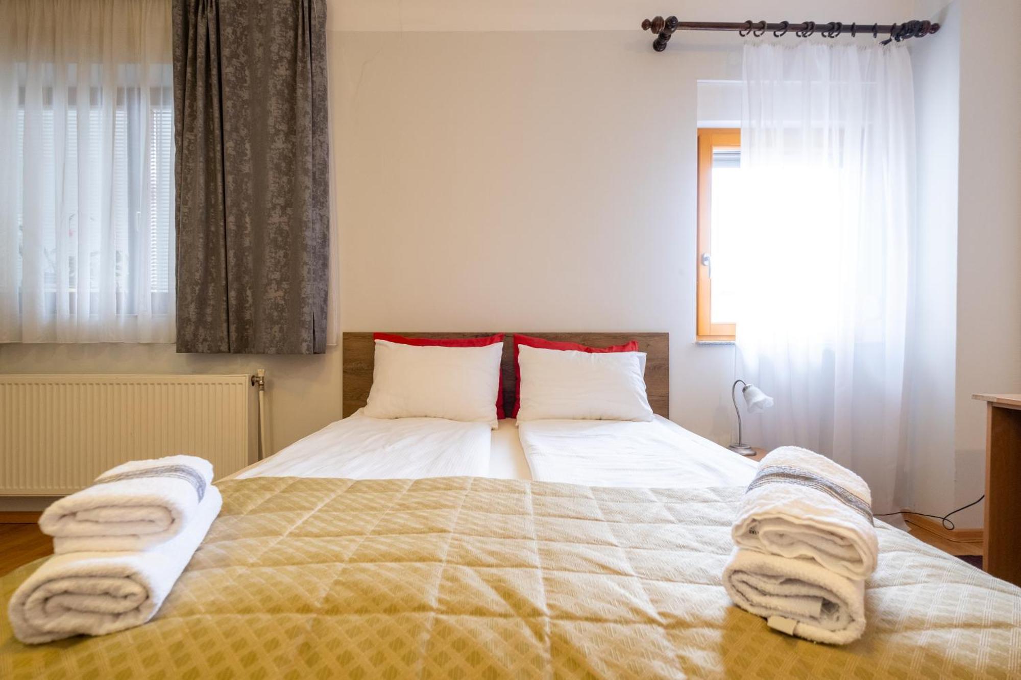 Guesthouse Rose Sarajevo Bagian luar foto