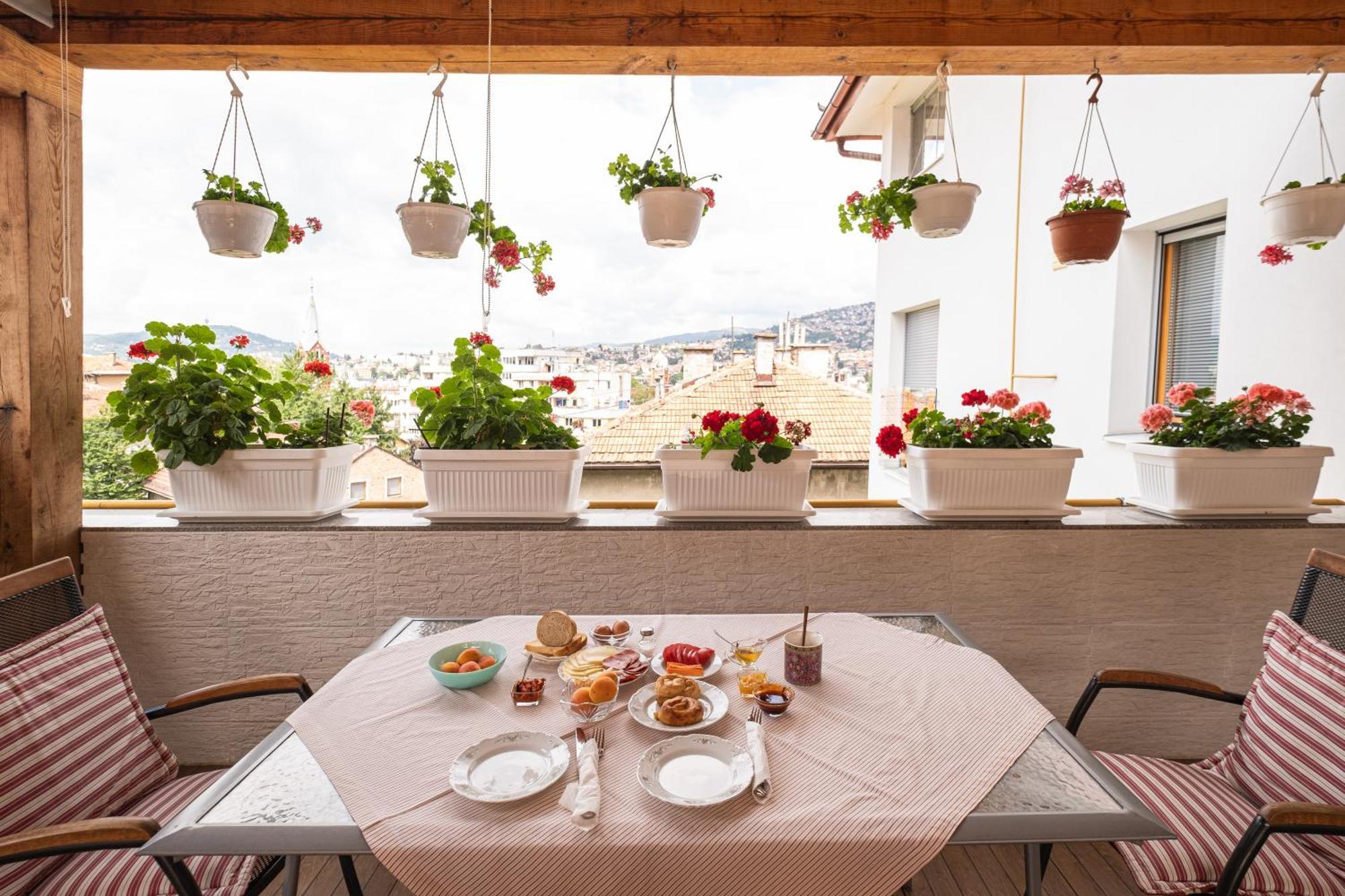 Guesthouse Rose Sarajevo Bagian luar foto
