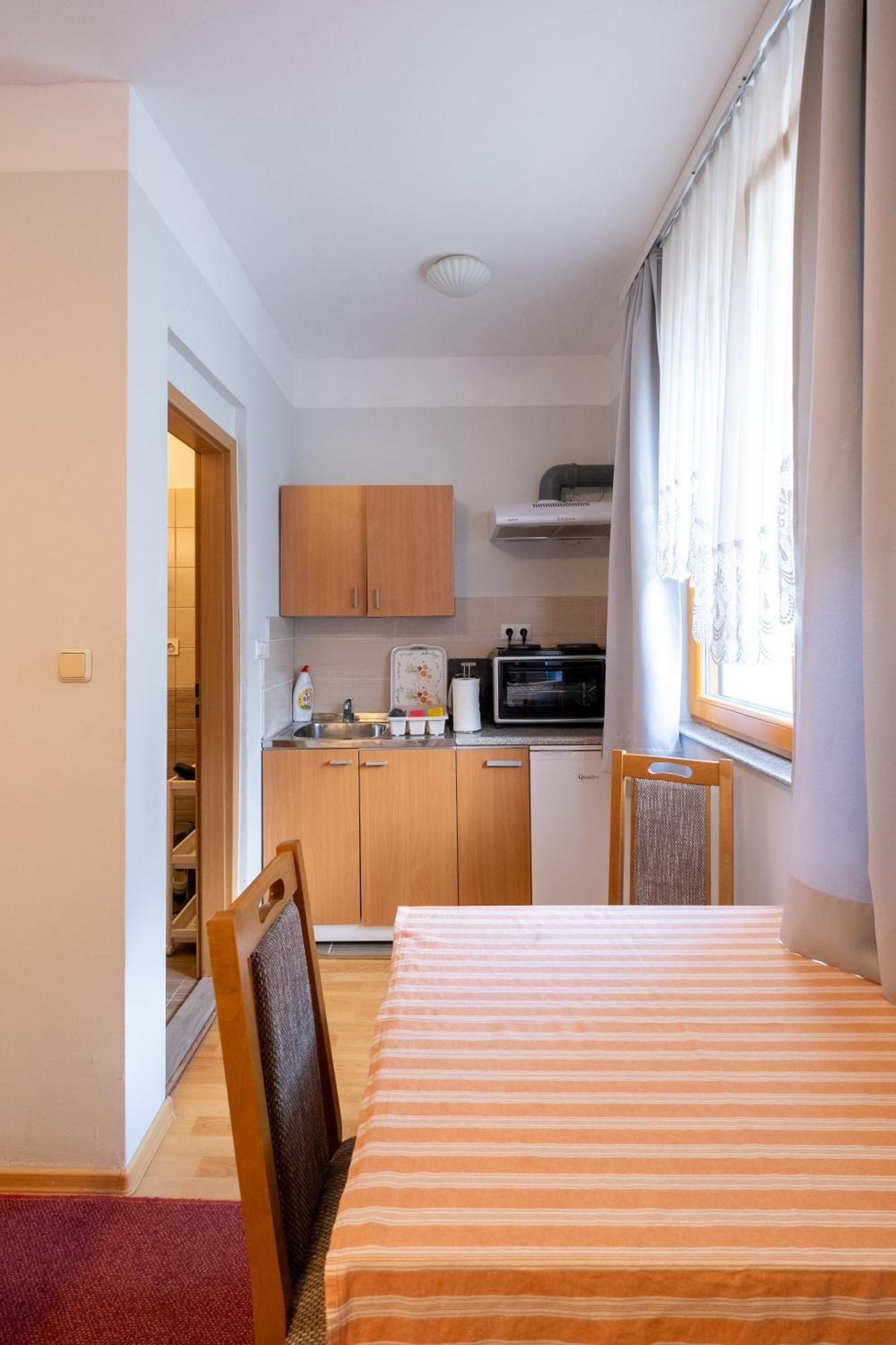 Guesthouse Rose Sarajevo Bagian luar foto