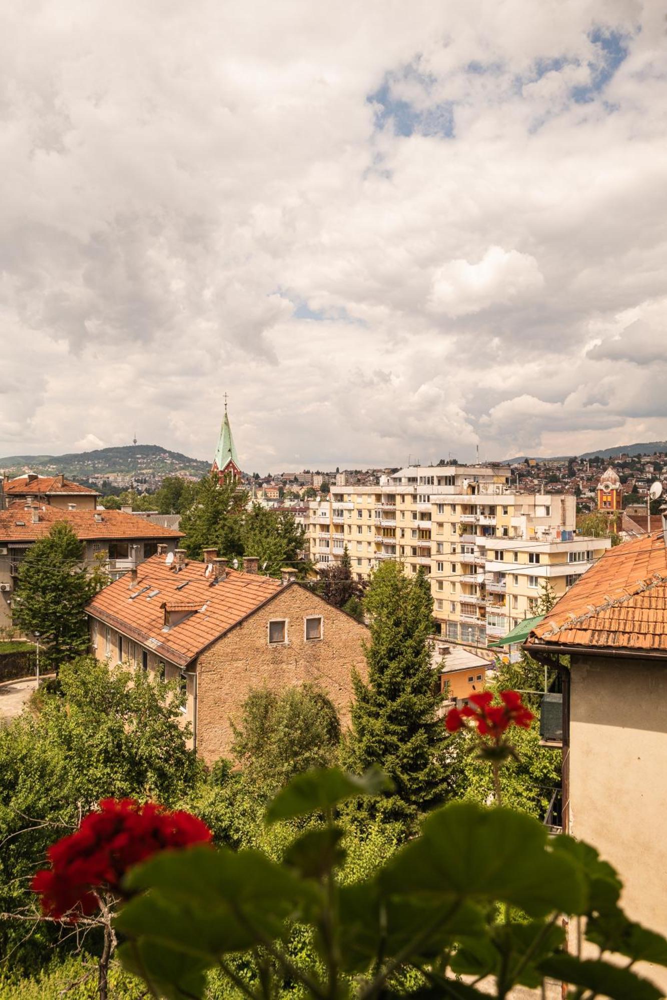 Guesthouse Rose Sarajevo Bagian luar foto