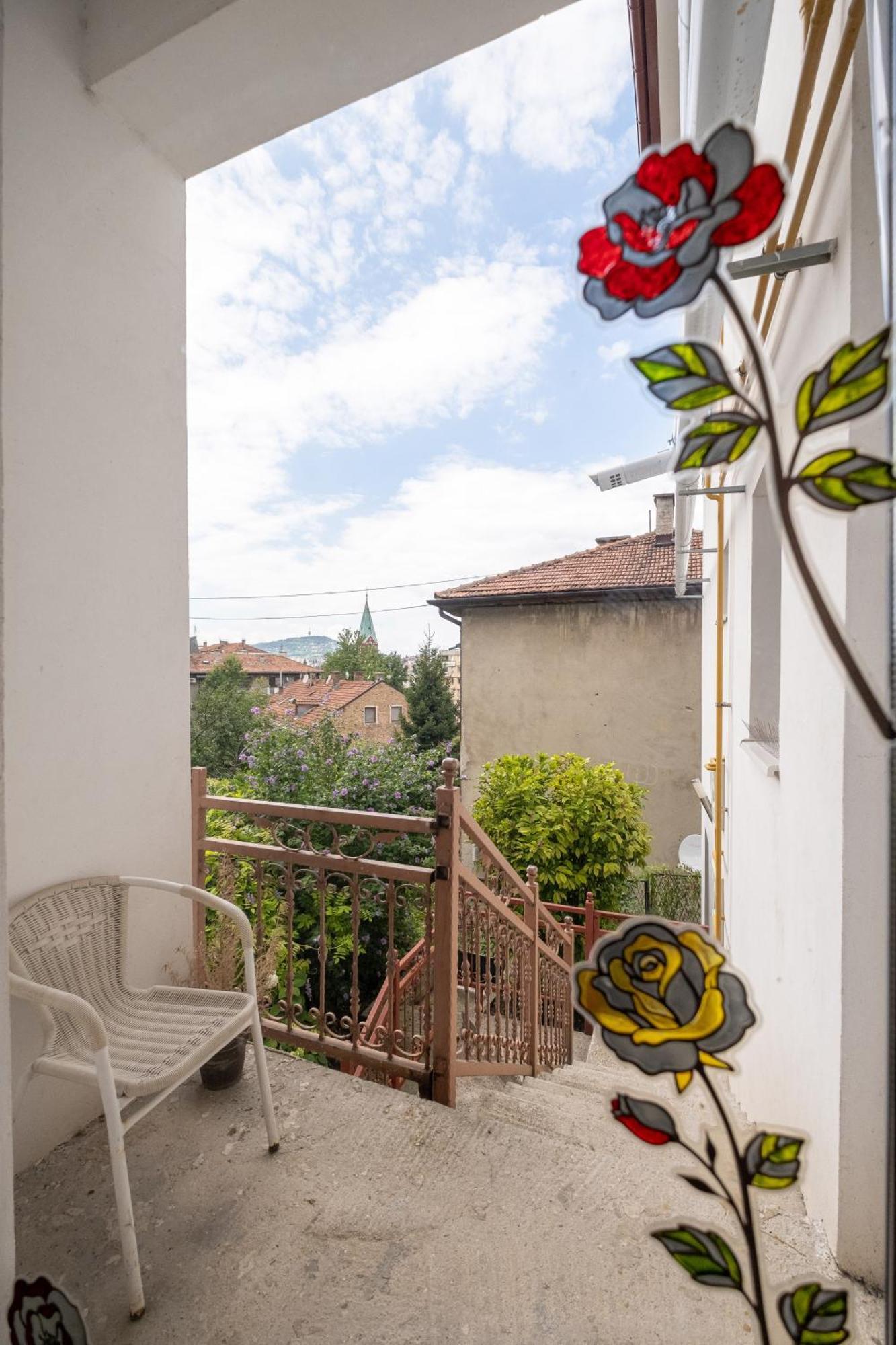 Guesthouse Rose Sarajevo Bagian luar foto